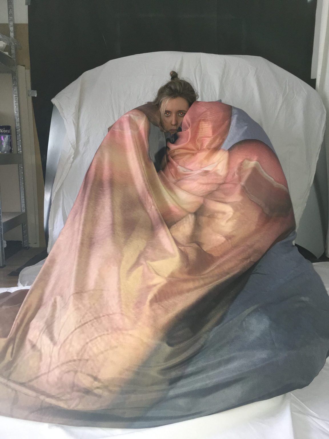 Marcelina Gorczyńska - Bez tytułu - kołdra z nadrukiem (150 cm x 200 cm)