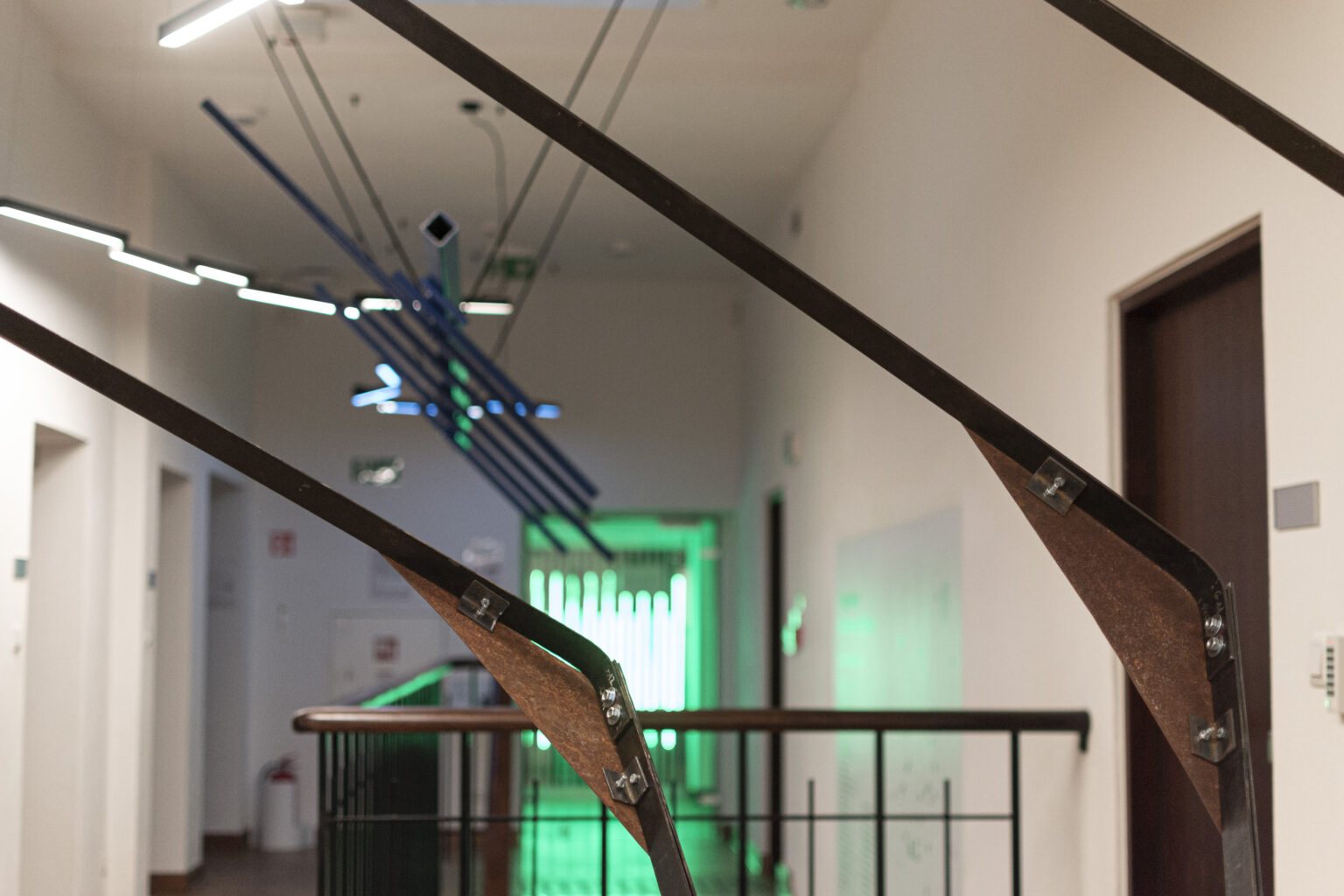 Rzeźba metalowe w Muzeum Woli.