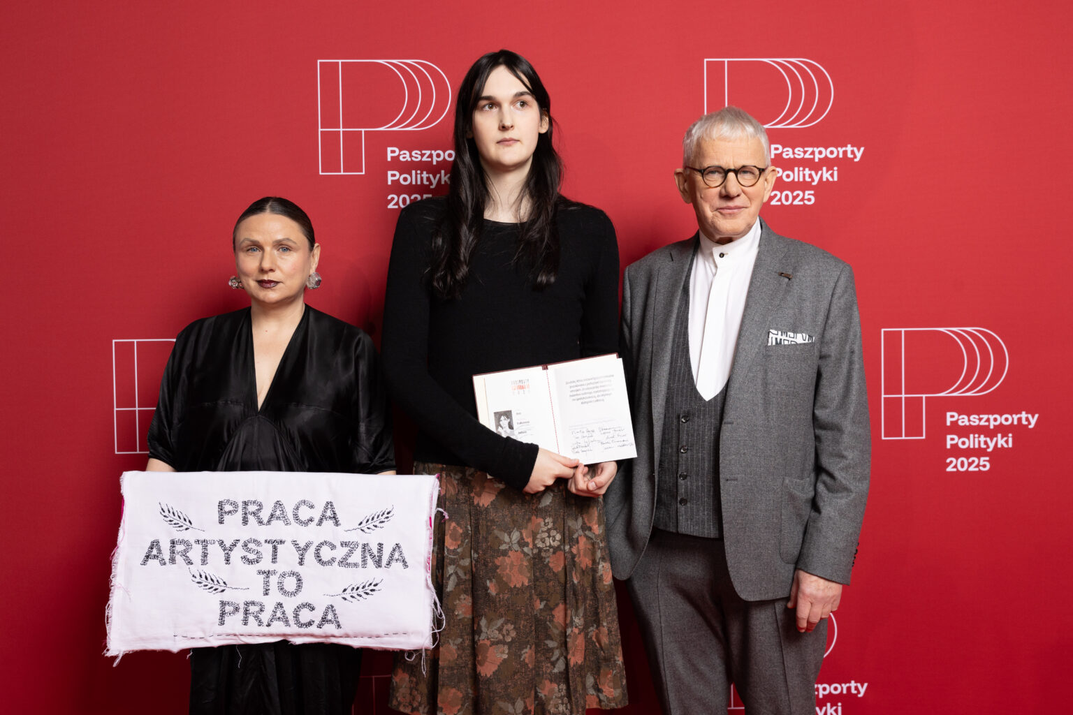 Ant Łakomsk na gali rozdania Paszportów Polityki 2025